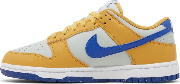 Dunk Low Next Nature (W) Gold Wheat Hyper Royal