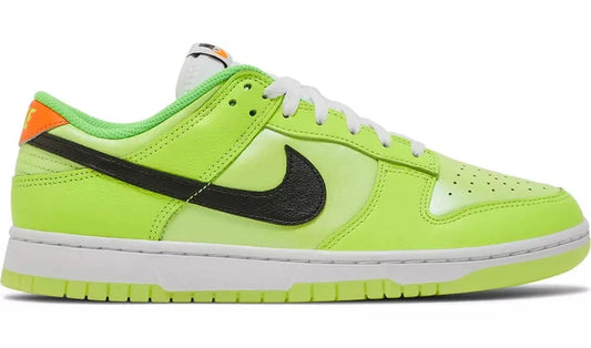 Nike Dunk Low SE Splash Volt