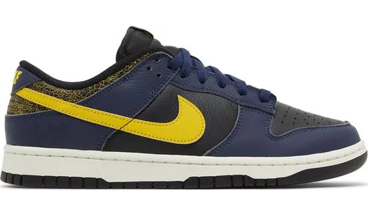 Nike Dunk Low Vintage Michigan