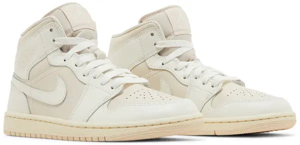 Jordan 1 Mid Legend Light Brown (W)