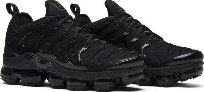 VaporMax Plus Triple Black