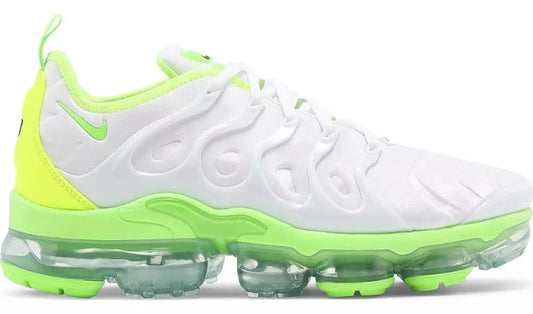 Vapor Max Plus Tennis Ball