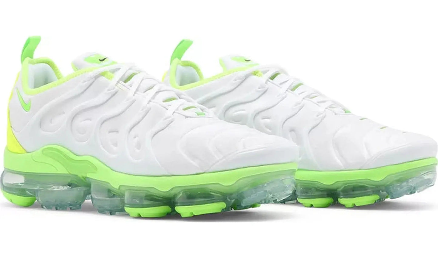 Vapor Max Plus Tennis Ball