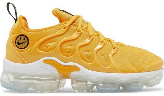 VaporMax Plus Go The Extra Smile (W)