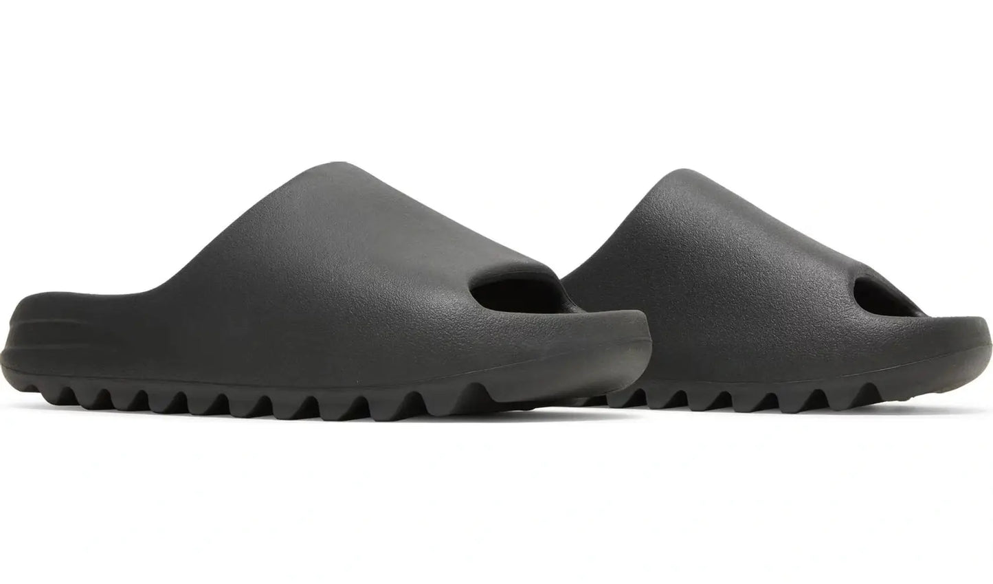 Yeezy Slide Onyx