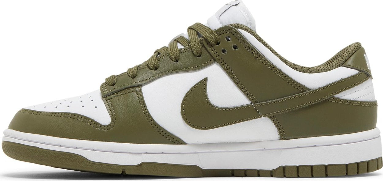 Nike Dunk Low Medium Olive (W)