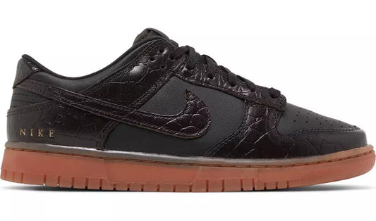 Nike Dunk Low Velvet Brown Black