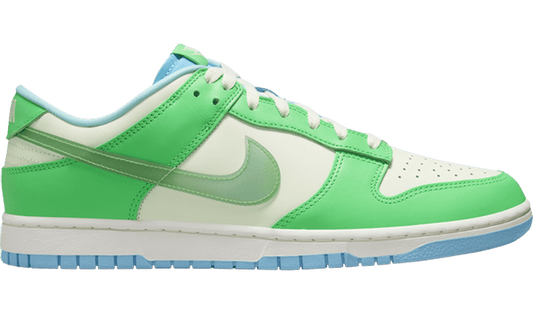 Nike Dunk Low Green Shock